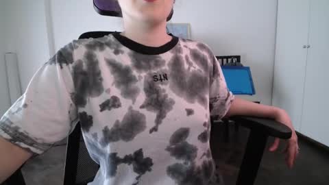 Ivana online show from 03-11-25, 03:56