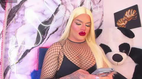 kassandra lazcano online show from 06-02-26, 12:56