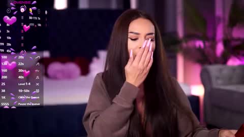 Snapshot of misskiarra chatting on 10-03-25, 06:21 misskiarra online show from 10-03-25, 06:21