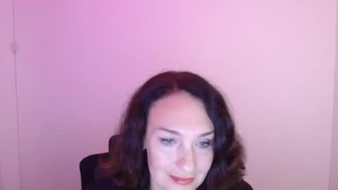 Christina online show from 10-10-25, 06:23