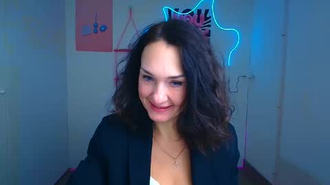 Christina online show from 02-11-26, 12:10