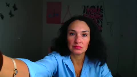 Christina online show from 03-30-26, 11:22