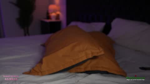 Snapshot of missksavage chatting on 10-05-25, 12:42 Miss K online show from 10-05-25, 12:42