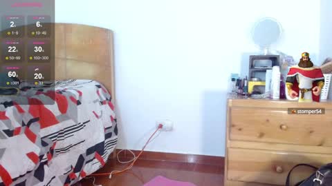 Snapshot of misslady__eva chatting on 12-12-24, 01:28 eva online show from 12-12-24, 01:28