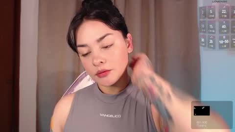 missmariana_ online show from 09-27-25, 12:04
