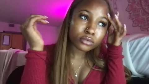 missmarimac online show from 01-18-26, 08:34