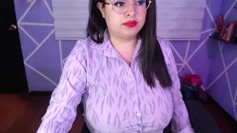 Snapshot of missmia1_ chatting on 05-07-26, 08:36 Miia online show from 05-07-26, 08:36