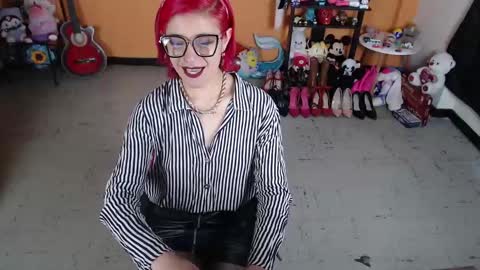 Snapshot of missmia2 chatting on 01-27-25, 02:57 Miss Mia online show from 01-27-25, 02:57