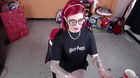 Snapshot of missmia2 chatting on 03-07-25, 12:56 Miss Mia online show from 03-07-25, 12:56