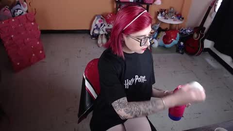 Snapshot of missmia2 chatting on 03-07-25, 04:33 Miss Mia online show from 03-07-25, 04:33