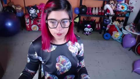 Snapshot of missmia2 chatting on 09-16-25, 02:51 Miss Mia online show from 09-16-25, 02:51