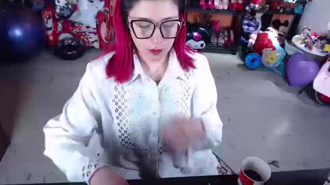 Snapshot of missmia2 chatting on 09-29-25, 02:55 Miss Mia online show from 09-29-25, 02:55