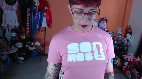 Snapshot of missmia2 chatting on 07-05-26, 03:41 Miss Mia online show from 07-05-26, 03:41