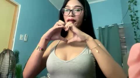 Snapshot of missminervaa chatting on 10-07-25, 04:26 missminervaa online show from 10-07-25, 04:26