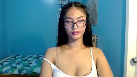 Snapshot of missminervaa chatting on 05-12-26, 01:41 missminervaa online show from 05-12-26, 01:41