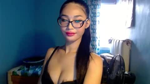 Snapshot of missminervaa chatting on 07-12-26, 06:26 missminervaa online show from 07-12-26, 06:26