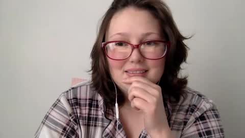 Snapshot of missmistressmal chatting on 05-31-26, 01:18 missmistressmal online show from 05-31-26, 01:18