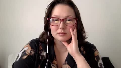 Snapshot of missmistressmal chatting on 06-05-26, 04:35 missmistressmal online show from 06-05-26, 04:35