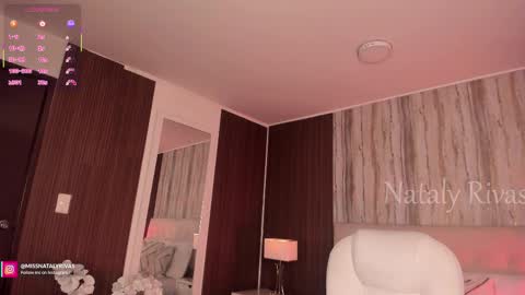 Nataly Rivas online show from 10-10-25, 09:58