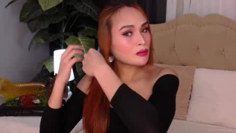 missoliviaontop online show from 04-12-26, 04:34