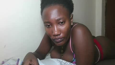 Snapshot of missprettygal chatting on 05-27-26, 01:57 pretty gal online show from 05-27-26, 01:57