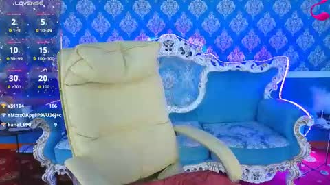 Snapshot of missrossi chatting on 06-17-26, 07:33 missrossi online show from 06-17-26, 07:33