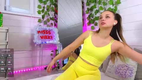 Snapshot of misss_viki chatting on 01-16-25, 09:27 . online show from 01-16-25, 09:27