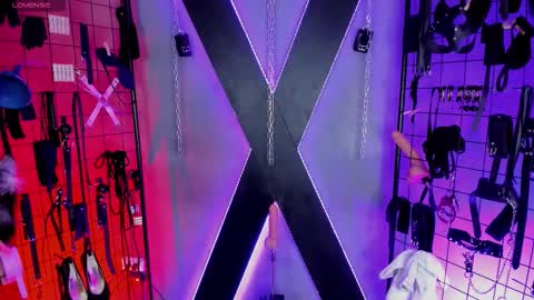 Snapshot of missscarlet_bella_bdsm chatting on 02-19-26, 03:13 MissScarlet bella bdsm online show from 02-19-26, 03:13