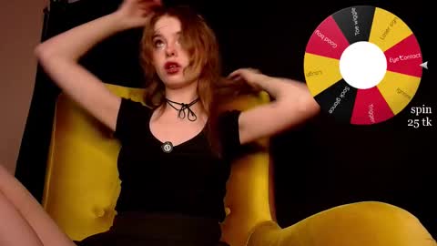 Snapshot of missslola chatting on 12-14-25, 01:49 Misss Lola Angel online show from 12-14-25, 01:49