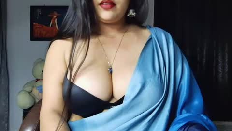Snapshot of misssnasha chatting on 07-24-26, 09:29 Nasha online show from 07-24-26, 09:29
