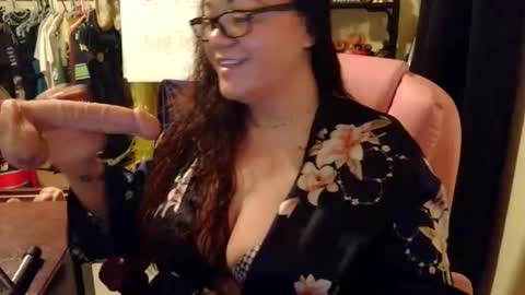 Misssuckalot 3 online show from 11-25-25, 11:21