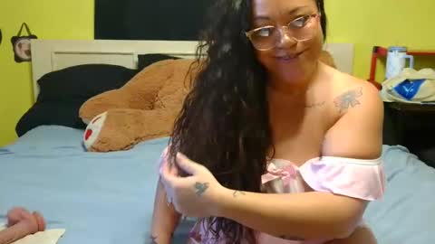 Misssuckalot 3 online show from 01-14-26, 06:57