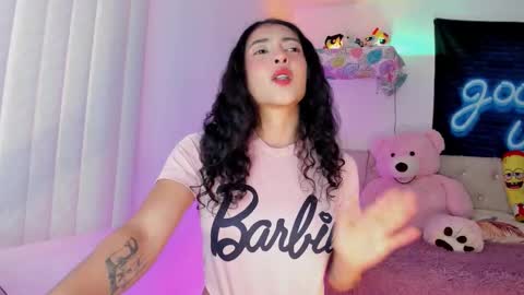 Snapshot of misstexass_ chatting on 11-12-25, 01:00 Natalie Texass indepedent model online show from 11-12-25, 01:00