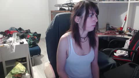 Snapshot of missthon chatting on 03-03-26, 02:01 missthon online show from 03-03-26, 02:01