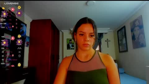 Snapshot of missvalery1 chatting on 05-19-26, 10:49 missvalery1 online show from 05-19-26, 10:49