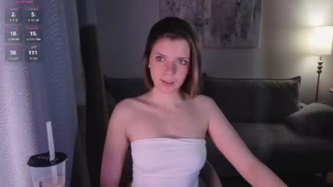 Polly online show from 08-04-26, 07:16