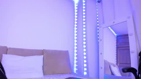 Snapshot of missvioleta_ chatting on 02-09-25, 11:04 Violetta online show from 02-09-25, 11:04