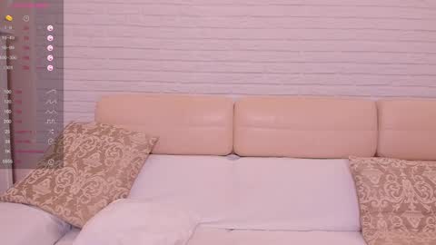 Snapshot of missxcaprice chatting on 01-31-25, 04:14 missxcaprice online show from 01-31-25, 04:14