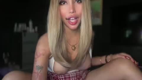 Divine Olga  online show from 02-27-25, 06:20