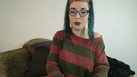 Missy Dee online show from 12-03-24, 08:05