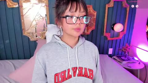 Snapshot of missy_taylor_ chatting on 12-18-24, 11:40 Missy online show from 12-18-24, 11:40