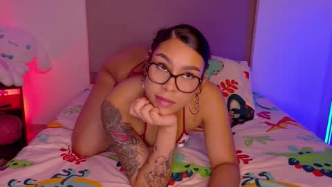 Snapshot of missygainer chatting on 10-22-25, 11:59 Missy Gainer online show from 10-22-25, 11:59