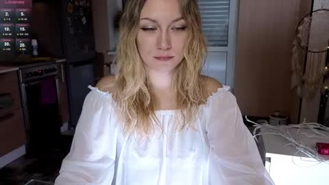 Snapshot of missyourtouch chatting on 02-10-26, 08:35 MissYourTouch online show from 02-10-26, 08:35