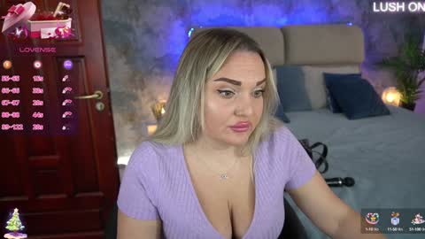 Snapshot of missyymartinezz chatting on 01-24-25, 08:13  Amely  online show from 01-24-25, 08:13