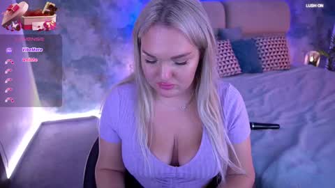 Snapshot of missyymartinezz chatting on 03-01-25, 11:39  Amely  online show from 03-01-25, 11:39