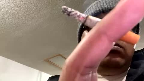 Snapshot of mistajay90 chatting on 02-17-25, 05:25 mistajay90 online show from 02-17-25, 05:25