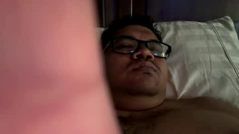 Snapshot of mistajay90 chatting on 10-21-25, 04:51 mistajay90 online show from 10-21-25, 04:51