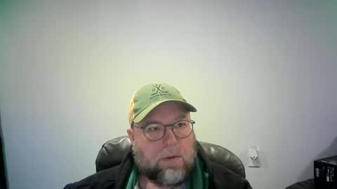 Mr. Happy online show from 11-19-25, 06:35