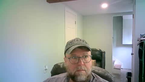 Snapshot of mister_happy567 chatting on 07-20-26, 07:27 Mr. Happy online show from 07-20-26, 07:27