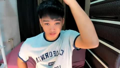 SAINT SACHI  will make your day  online show from 04-10-26, 12:54